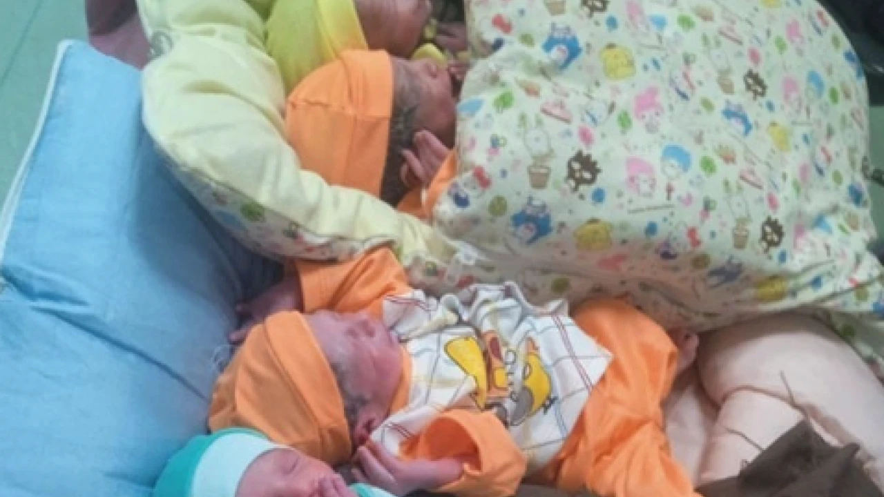 Rawalpindi woman welcomes six babies into world