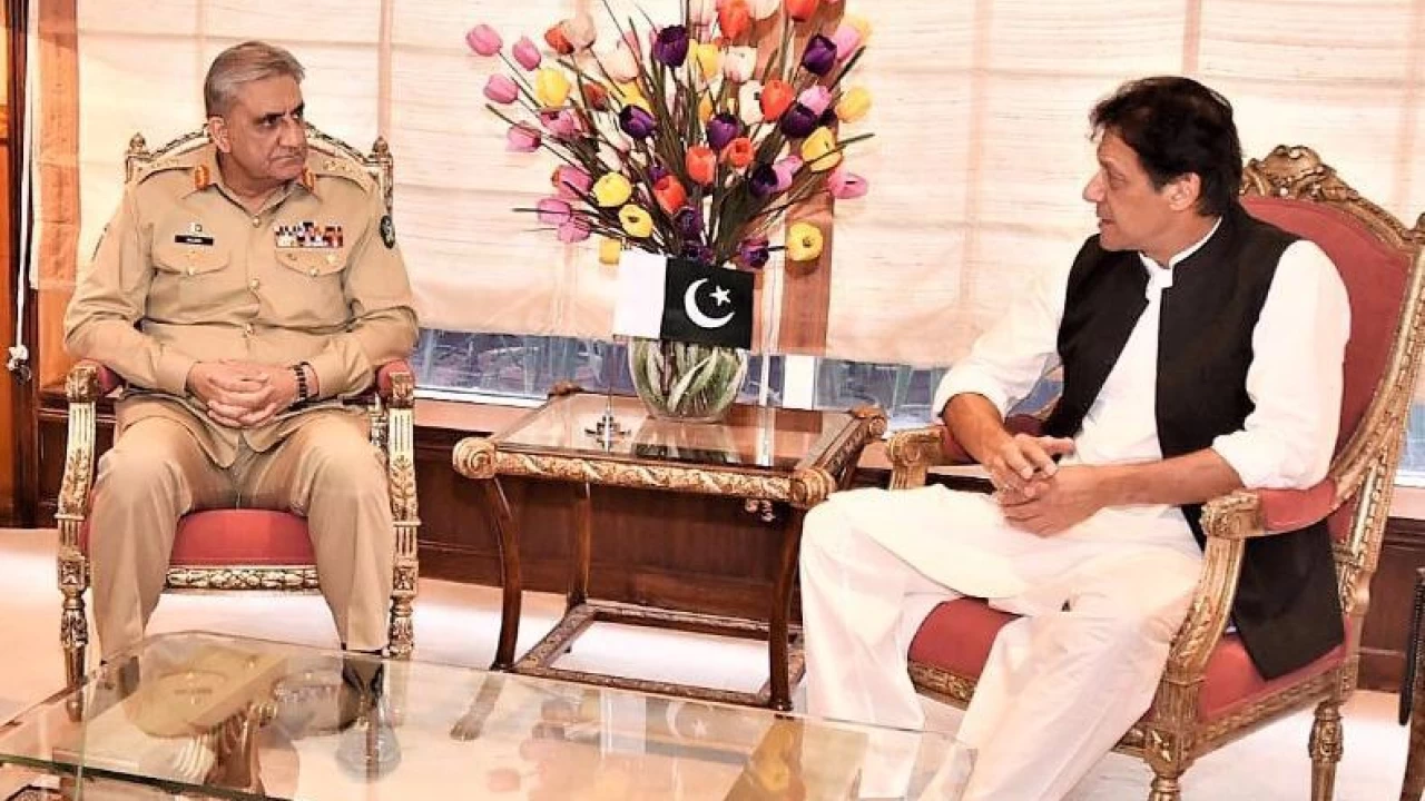 COAS Bajwa calls on PM Imran before ISI DG's appointment