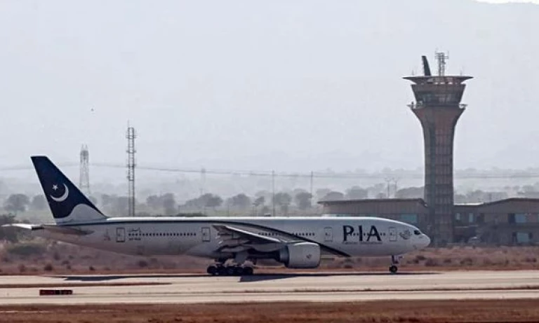PIA Implements Fuel Surcharge Hike Amid Gulf Crisis, Cancels 165 Flights