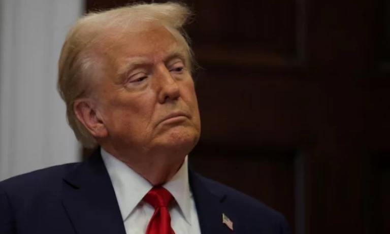 Trump Warns Iran: Make a Deal or Face Continued US Strikes