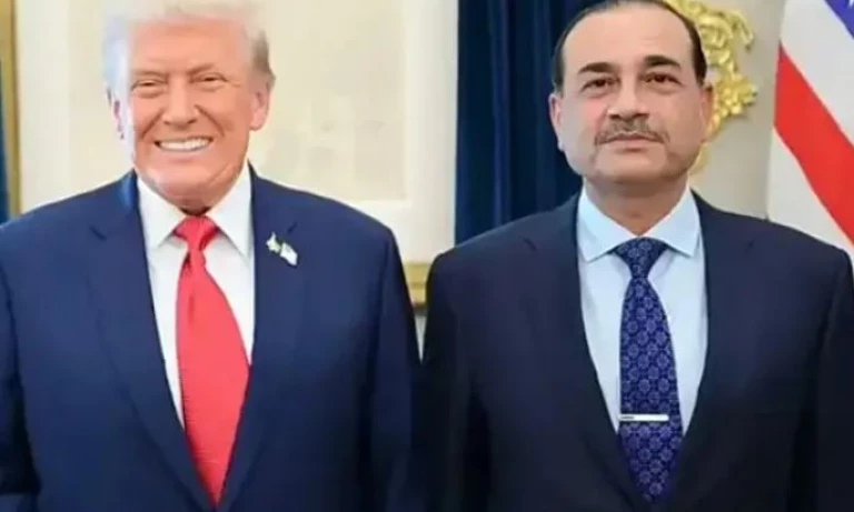 Trump to Consider Pakistan Army Chief's Advice on Hormuz Blockade in Iran Talks