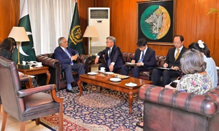 China Backs Pakistan's Diplomatic Role in US-Iran Engagement