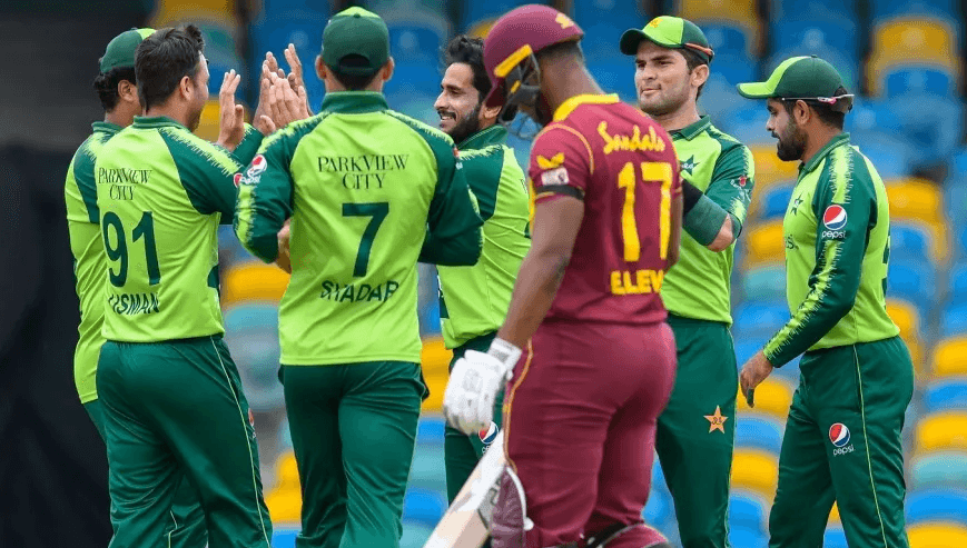 ون ڈے اسکواڈ میں شامل تمام ارکان کراچی پہنچ گئے