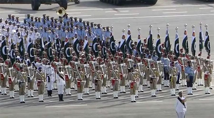 ملک بھر میں آج 84 واں یوم پاکستان منایا جا رہا ہے