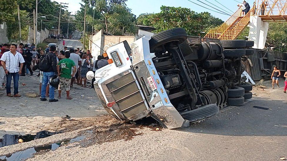 53 killed, dozens injured in Mexico migrant truck crash 