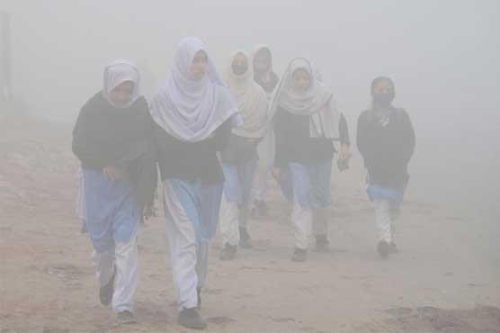 موسم سرما کی چھٹیاں کب ہوں گی؟ وزرائے تعلیم کانفرنس طلب