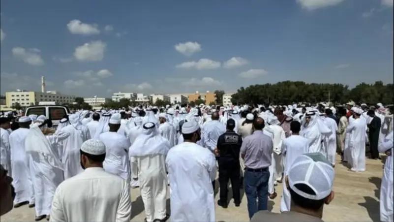 اسلال قبول کرنے کے چند گھنٹے بعد خاتوں کا انتقال، نماز جنازہ میں سینکڑوں شریک