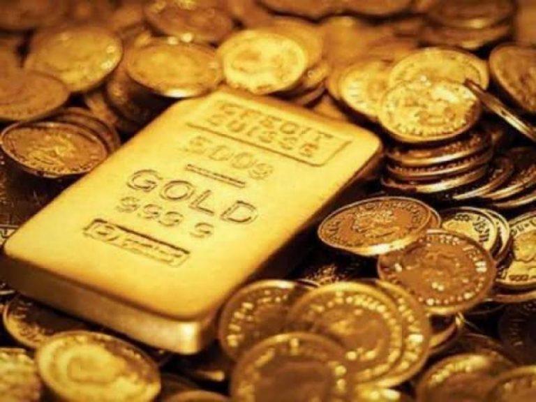 Gold rates increased by Rs2,800 and reached to Rs237,600 per tola