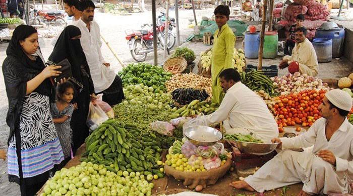 Prices of essential commodities significantly increase in Ramadan