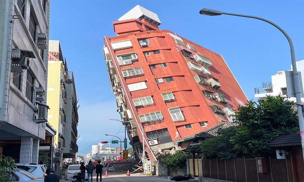 Taiwan hit by strongest quake of 7.2 magnitude in 25 years