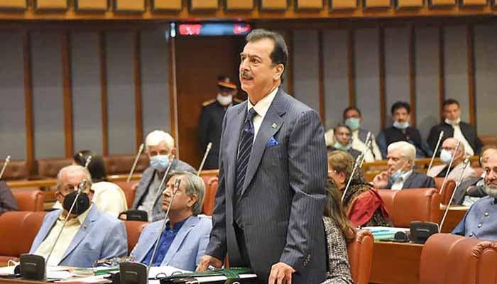 Yusuf Raza Gilani Chairman, Sardar Syedal Deputy Chairman Senate take oath