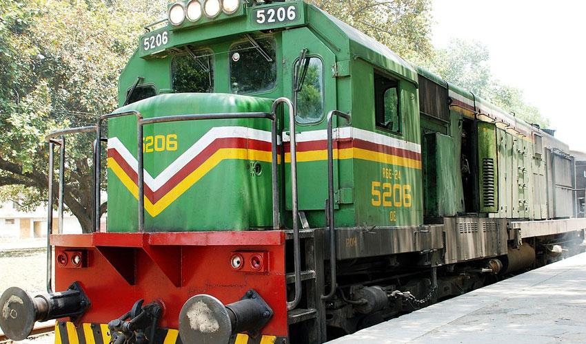 Govt to give concession in fares for railway passengers on Eid-ul-Fitr