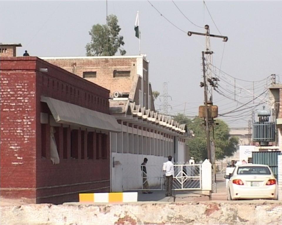 Justice Shujaat Ali visits jail on Eid 2nd day 