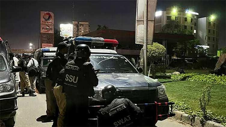 Late night shooting injures five in Karachi