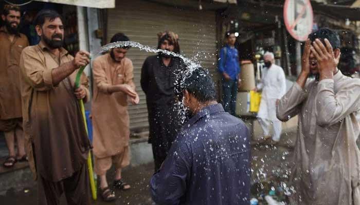 Weather likely to remain hot in Karachi today