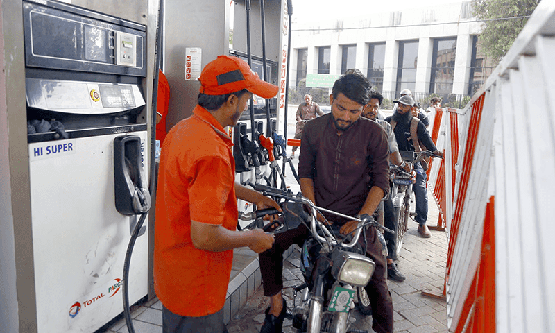 Price of petroleum products likely to increase by Rs8.5 per liter