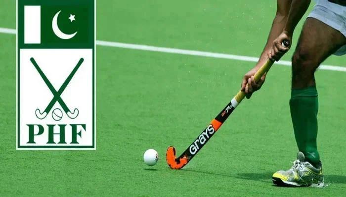 PHF fixes national hockey team coach