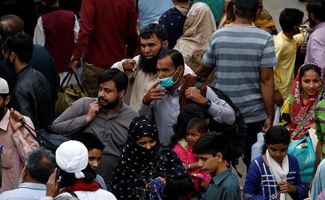 Pakistan's COVID death toll nears 29,000, but some good omens              