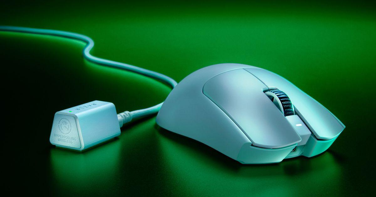 Razer’s Viper V3 Pro mouse puts its dongle where it belongs