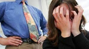 برطانیہ: 8 لڑکیوں کیساتھ زیادتی کرنےوالے  24 افراد کو 30 سال قید کی سزا