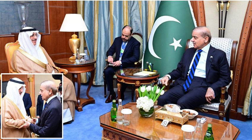 IDB vows to complete projects in Pakistan at earliest