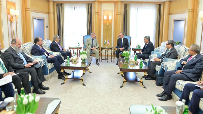 پاکستان کا ملائیشیا سے کاروباری تعلقات بڑھانے کا فیصلہ