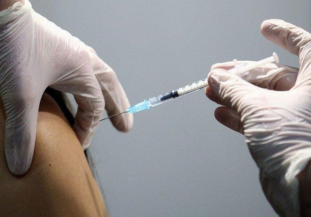 Two-dose vaccines don’t generate sufficient antibodies against Omicron: Study