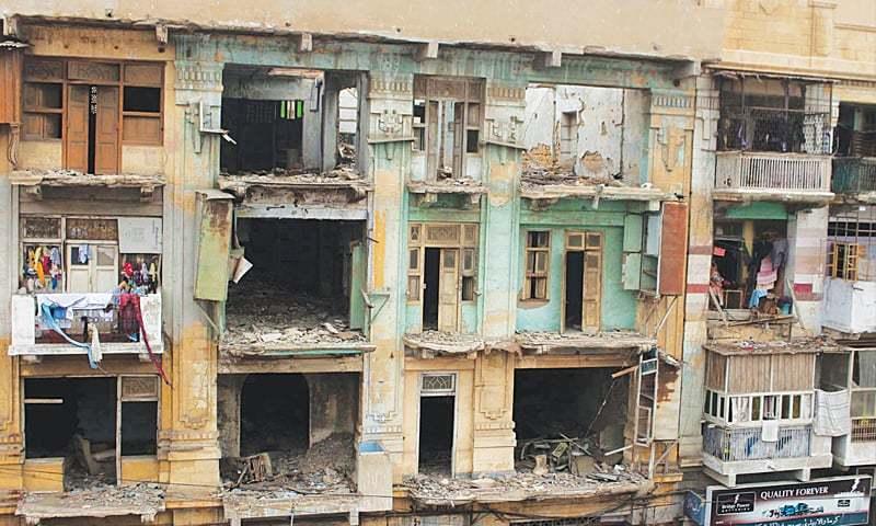 Dilapidated buildings in Karachi to be evacuated