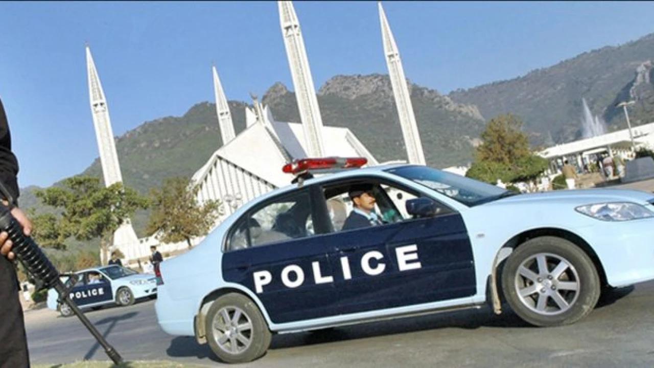 Islamabad police apply fees for all services