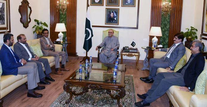 Zardari meets MQM leadership, discusses law and order situation in Karachi