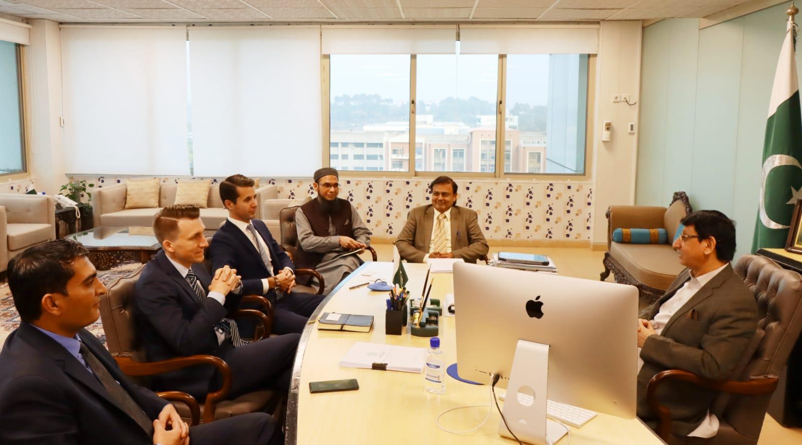 امریکی کمپنی اسٹارلنک کا پاکستان میں سیٹلائٹ براڈ بینڈ سروسز شروع کرنے کا فیصلہ