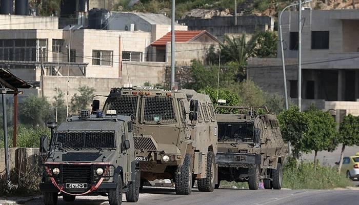 اسرائیلی فوج کی بکتر بند گاڑیاں اور ٹینک رفح شہر میں داخل