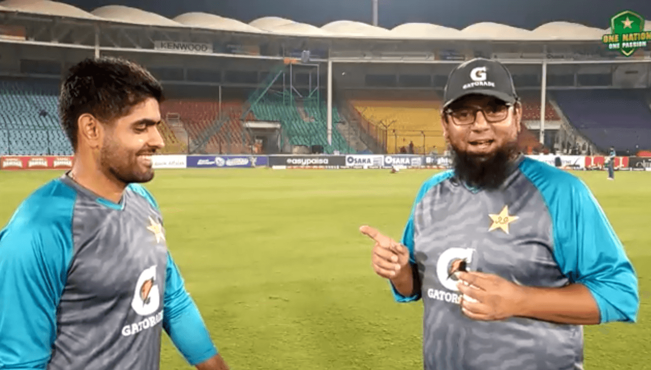 ثقلین مشتاق کا بابر اعظم چیلنج،دلچسپ  واقعہ کی ویڈیو وائرل