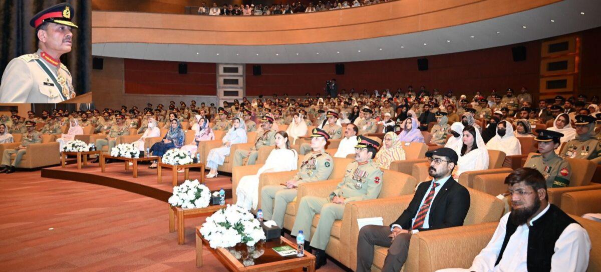 COAS confers military awards upon Army Officer’s at GHQ Investiture ceremony