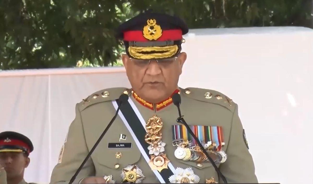 Int'l powers repeatedly conveyed to play role in peaceful solution to Afghan crisis: COAS Bajwa