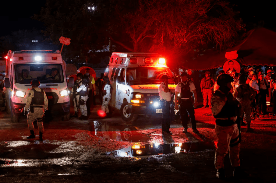 Nine killed in Mexico stage collapse at campaign event