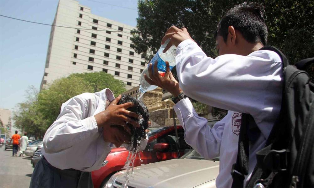 Brutal heat wave sustains in most areas of Pakistan