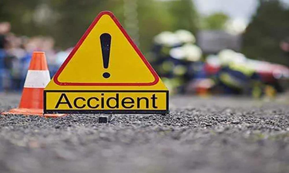 Two killed in coach-trailer collision