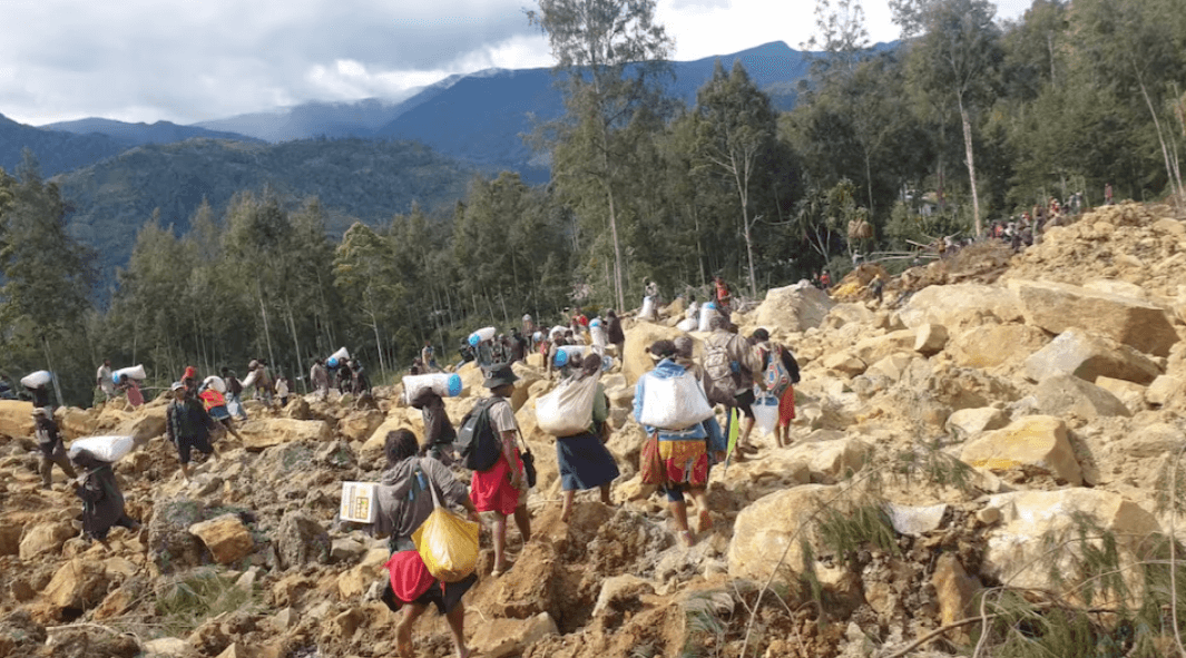 Over 300 buried in Papua New Guinea landslide