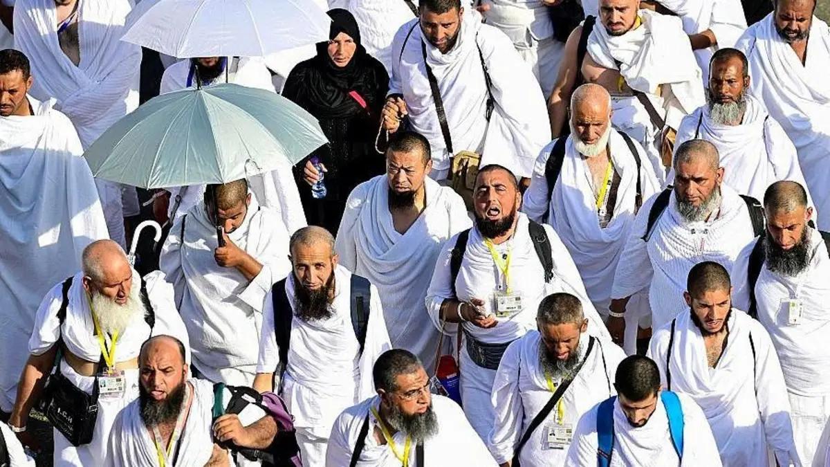 عازمین حج کو ہر قسم کی سہولت فراہم کر رہے ہیں ، پاکستان حج کمیشن