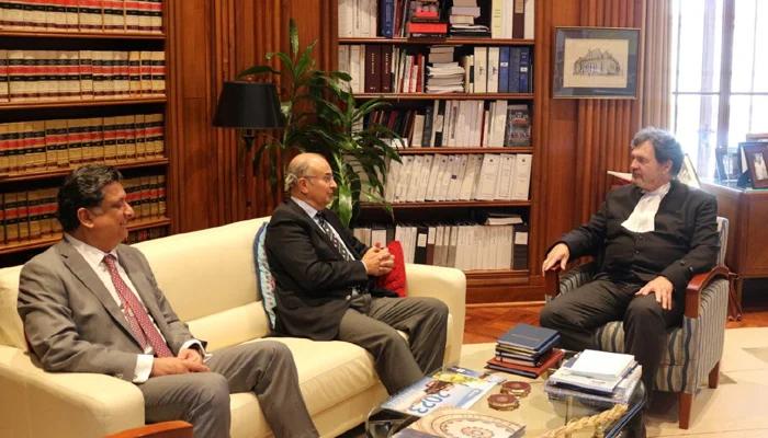 Justice Mansoor meets Canadian CJ