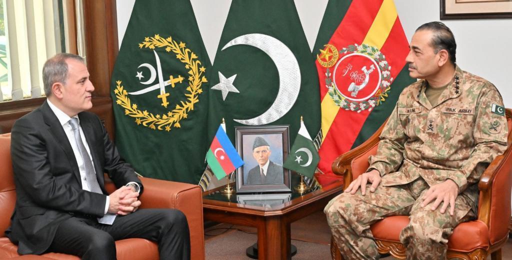 آرمی چیف جنرل سید عاصم منیر سے آذربائیجان کے وزیر خارجہ کی ملاقات