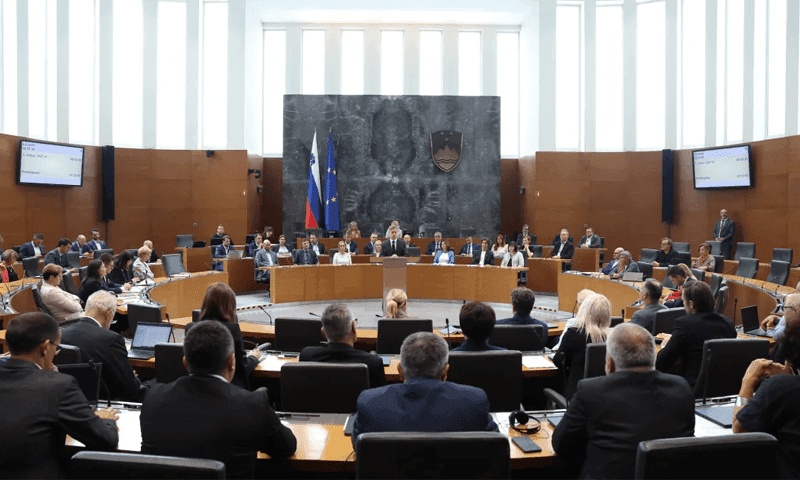 سلووینیا نے بھی فلسطین کو باقاعدہ آزاد ریاست تسلیم کر لیا