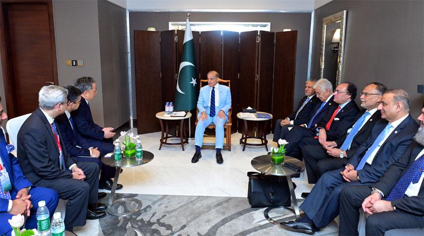 Govt providing facilities to foreign investors: PM