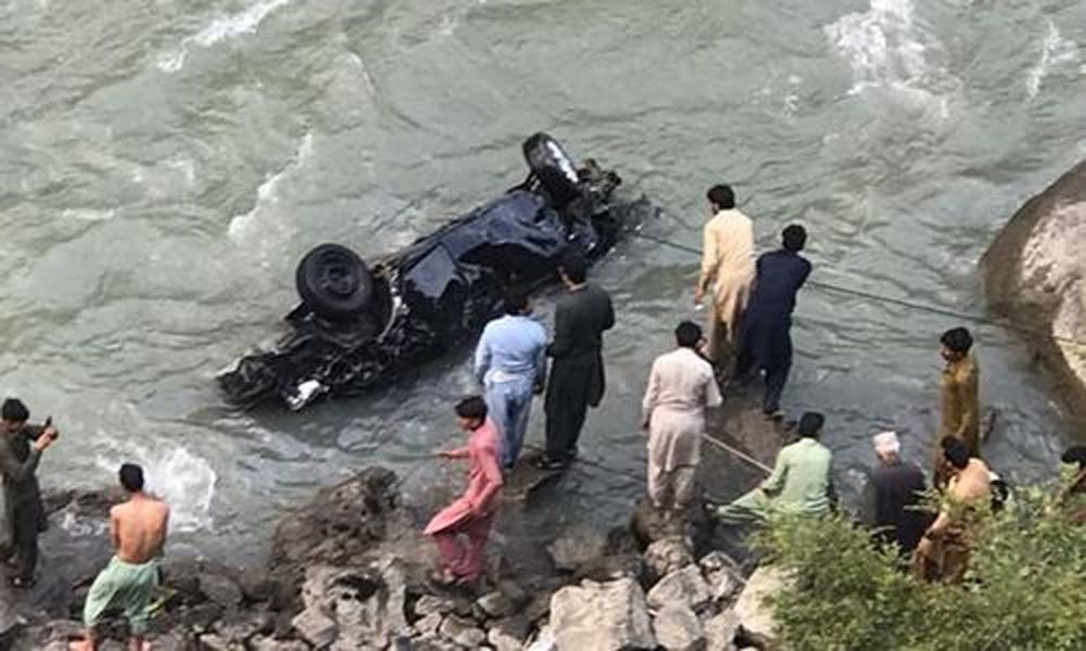 Six killed, seven hurt as jeep plunges into river in Kashmir