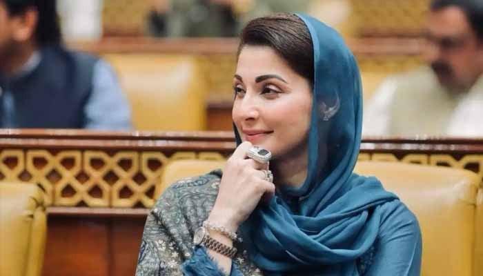 مریم نواز کی عید پر بہترین انتظامات کرنےوالے افسران کو شاباش