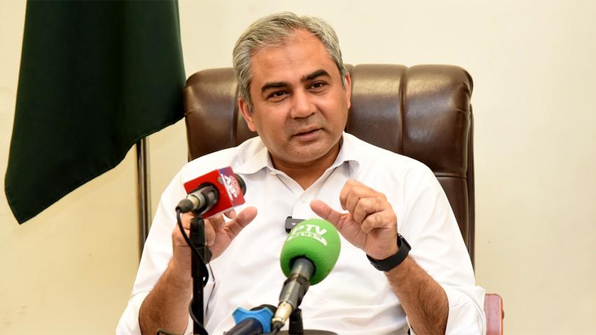 Interior Minister directs Islamabad administration to remain alert amid Dengue threat