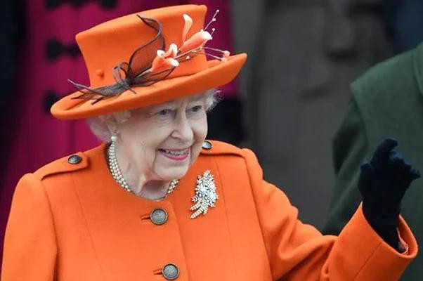 Queen Elizabeth II cancels Sandringham Christmas