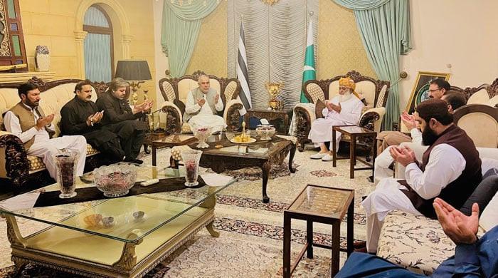 اپوزیشن کے گرینڈ الائنس کے لیے اسٹیئرنگ کمیٹی تشکیل دینے کا فیصلہ