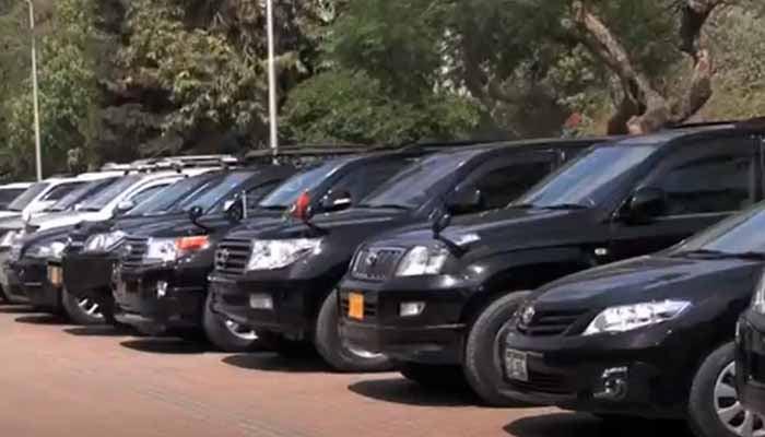 کے پی حکومت نے کفایت شعاری پالیسی ، نئی گاڑیوں کی خریداری پر پابندی عائد